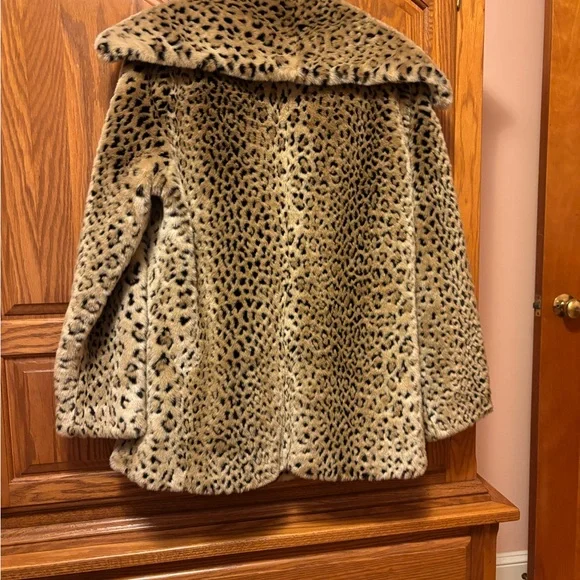 New Noriko Leopard Faux fur Jacket Medium - Picture 2 of 9